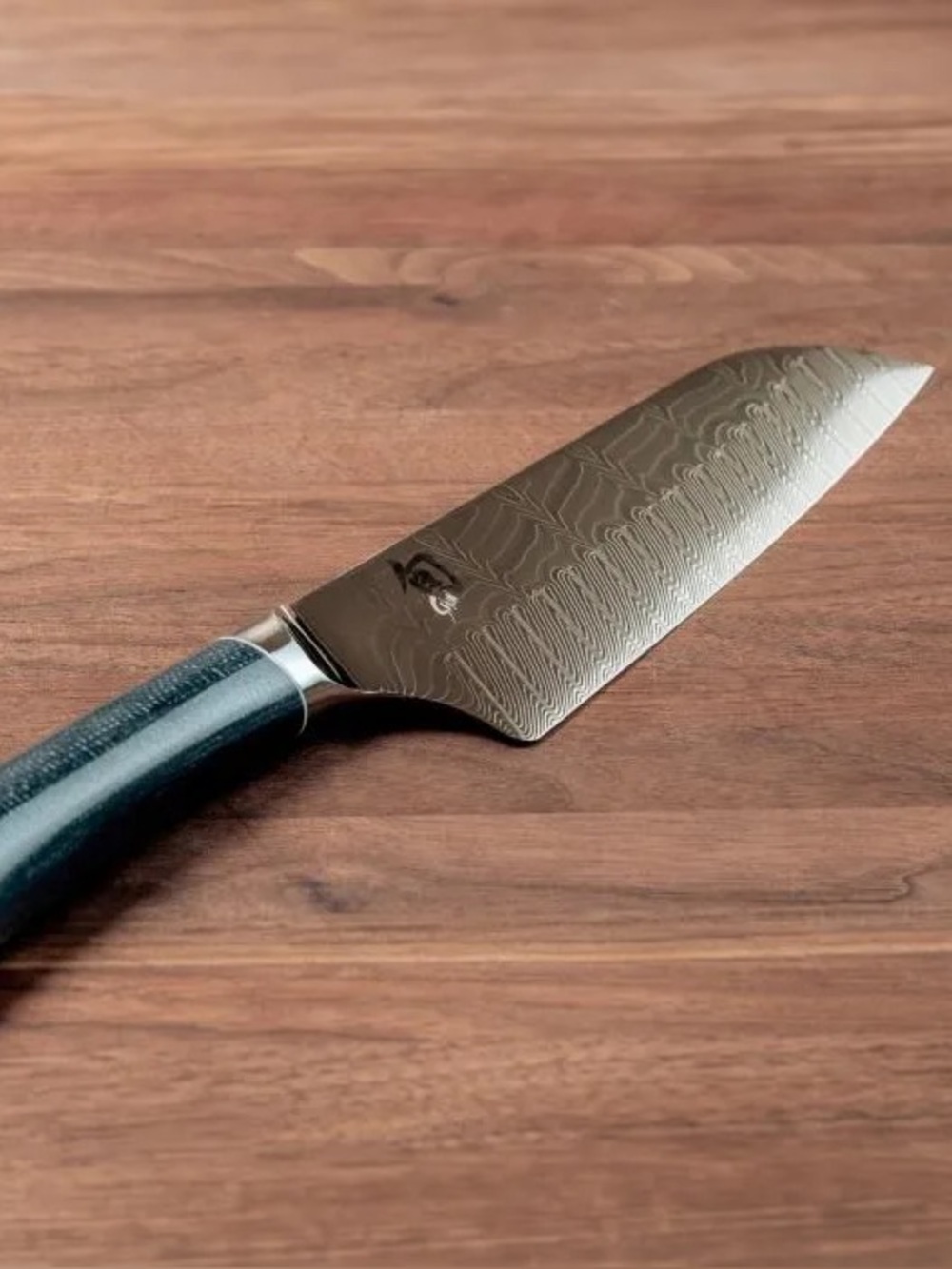 Shun Shiranami 7” Santoku Knife – New in Box